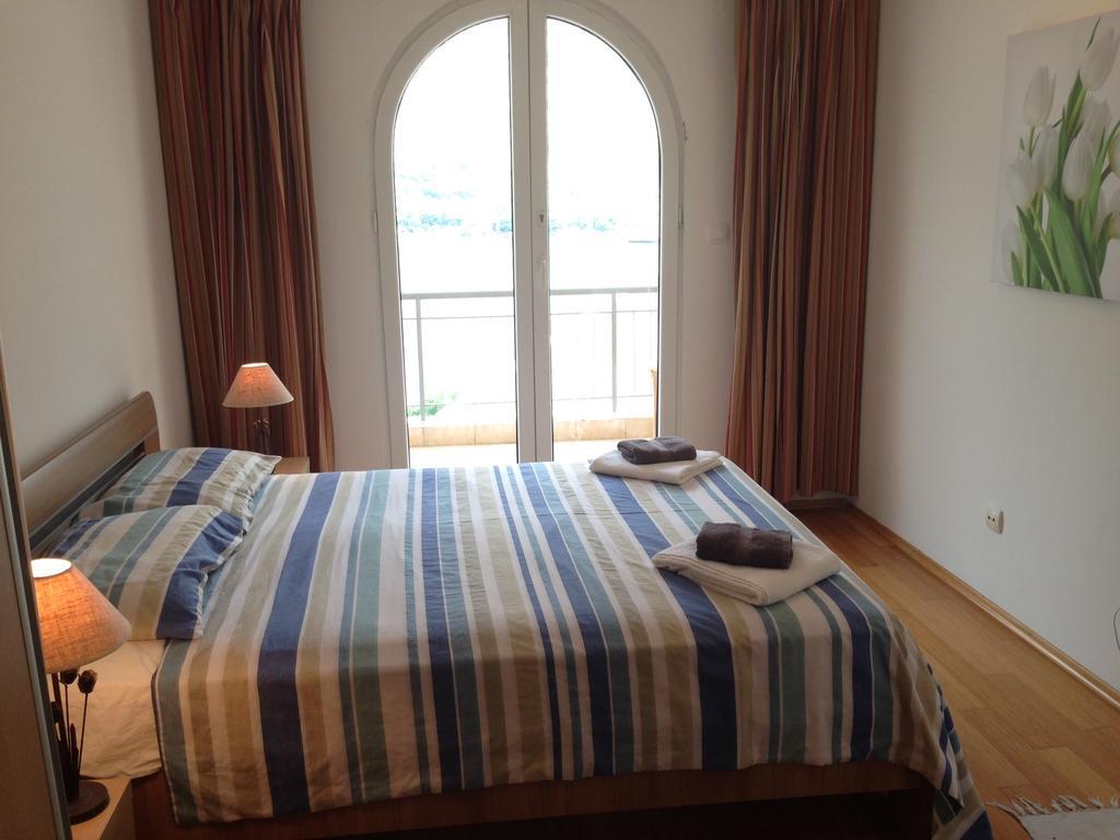 Apartment Fjord Waterfront Kotor Dış mekan fotoğraf