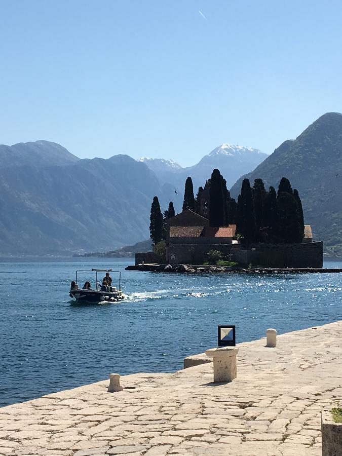Apartment Fjord Waterfront Kotor Dış mekan fotoğraf
