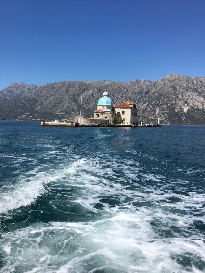 Apartment Fjord Waterfront Kotor Dış mekan fotoğraf